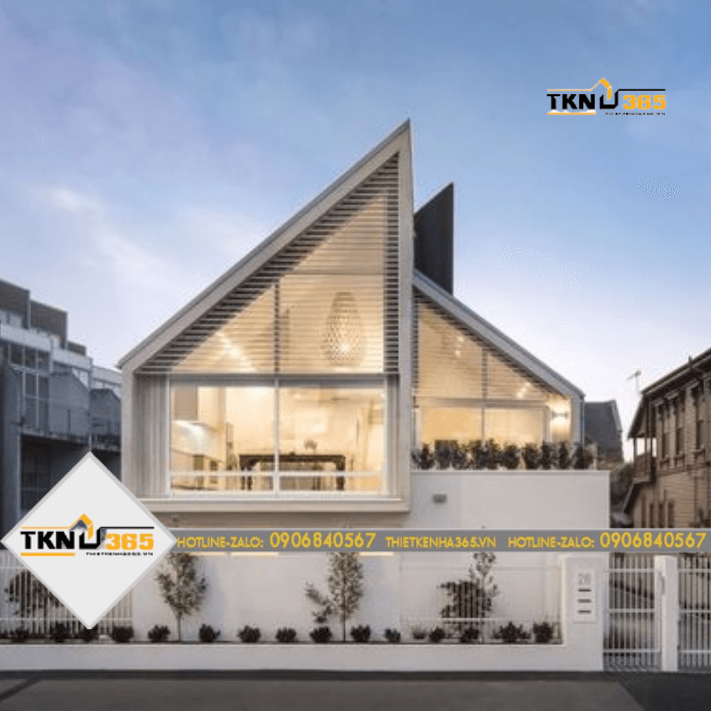 nhà lô góc 2 mặt tiền