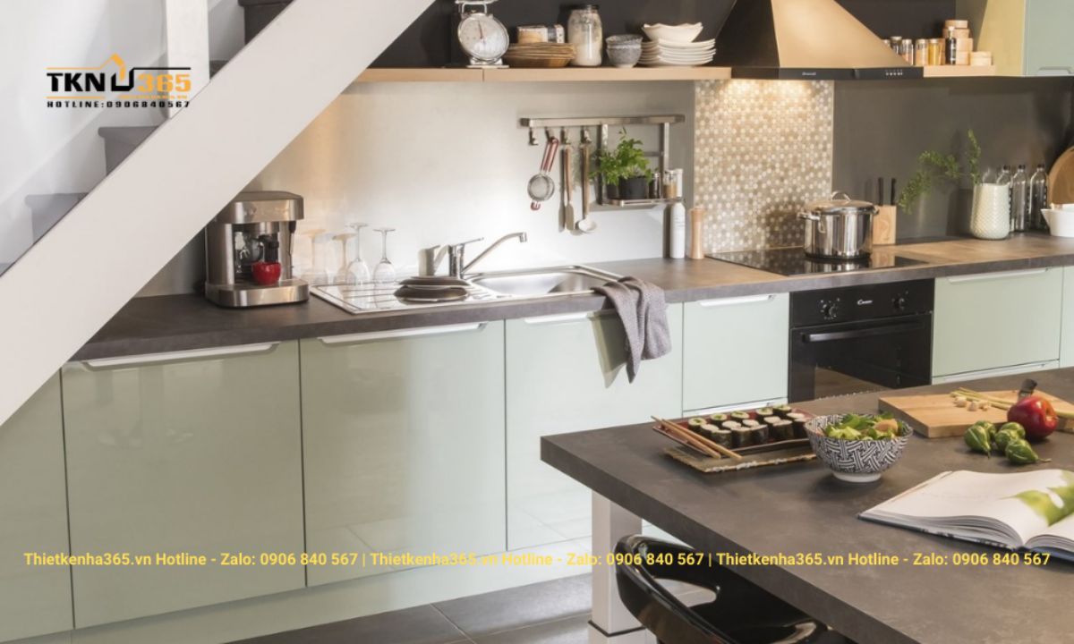 thiet ke noi that gam cau thang 63