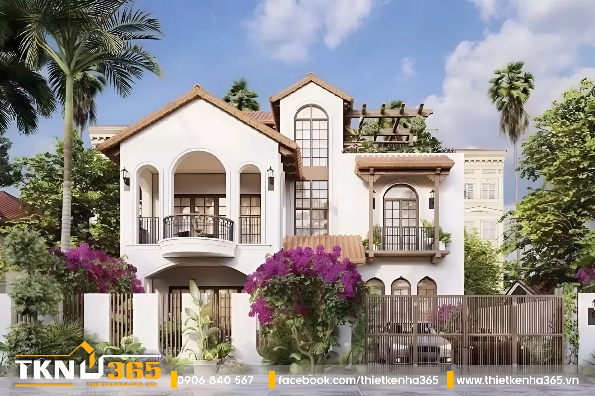 Tường trắng, ngói nâu là sự lựa chọn phổ biến khi thiết kế biệt thự Địa Trung Hải
