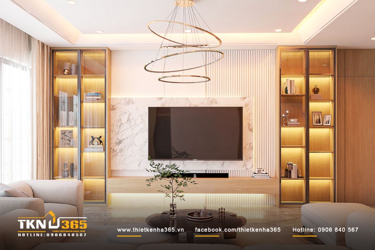 Phòng khách rộng rãi, thiết kế tinh tế, sử dụng đèn chùm làm điểm nhấn