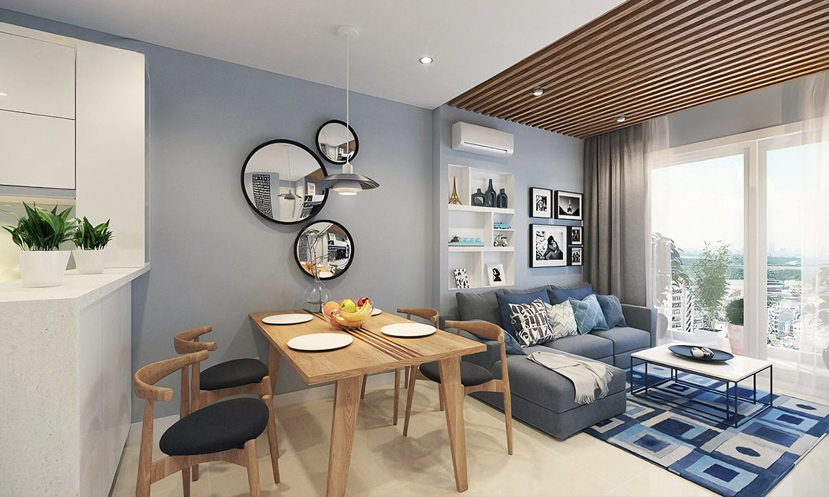 Phòng khách kết nối trực tiếp với ban công mang lại ánh sáng và gió trời tự nhiên, giúp không gian thêm thoáng đãng và dễ chịu.