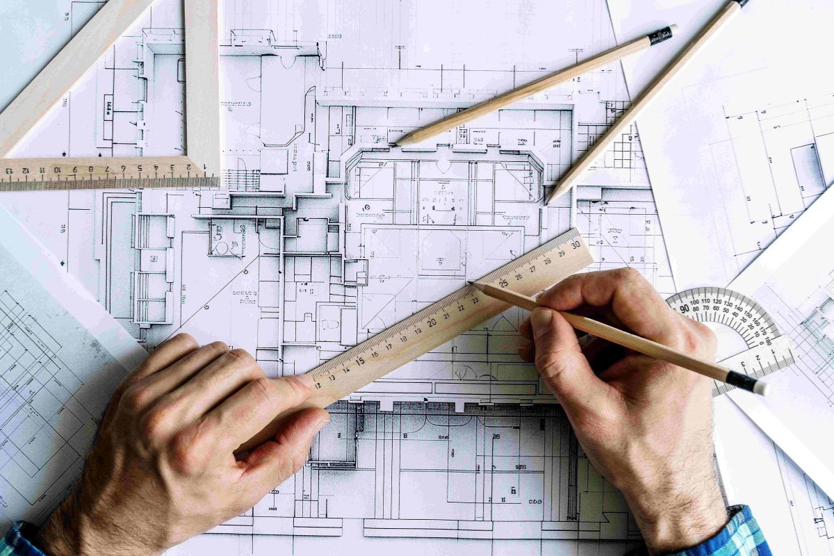 Hồ sơ thiết kế nh&agrave; ở bao gồm c&aacute;c bản vẽ thiết kế nh&agrave; ở v&agrave; t&agrave;i liệu kỹ thuật để triển khai thi c&ocirc;ng c&ocirc;ng tr&igrave;nh (Ảnh: Sưu tầm)