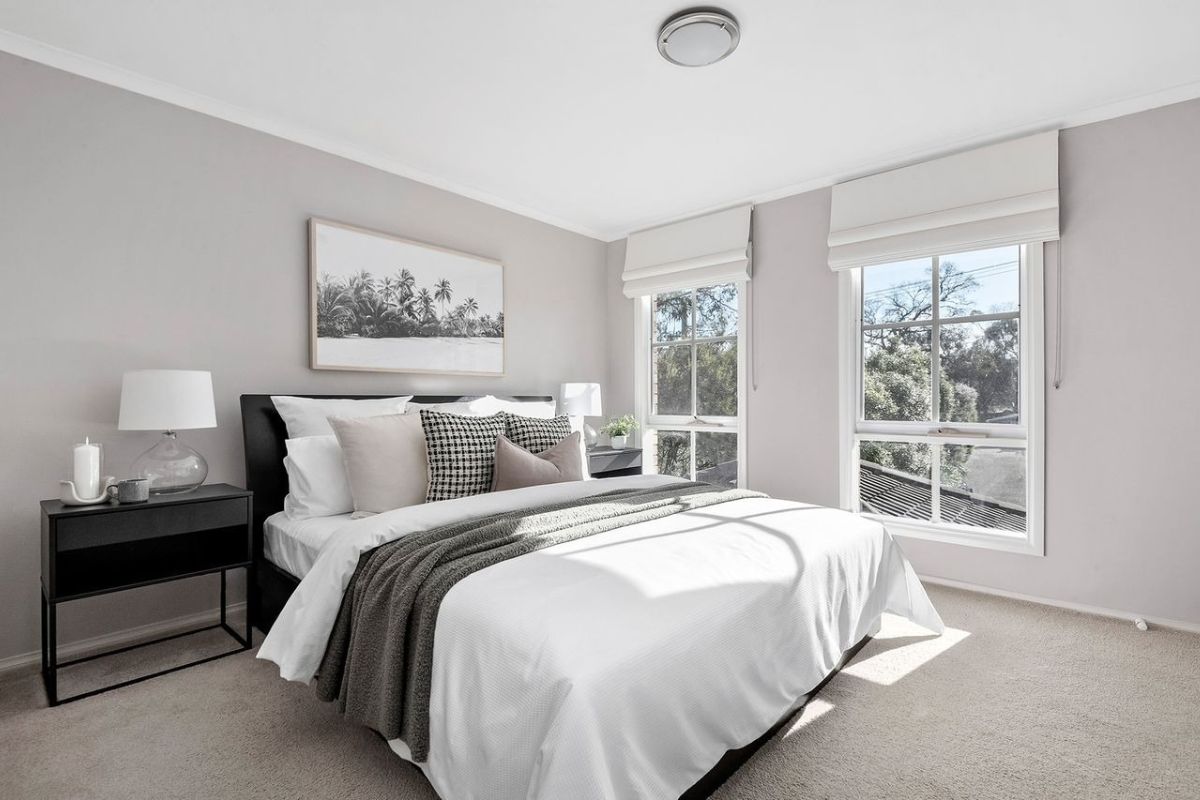 Bảng màu sơn phòng ngủ vợ chồng được lựa chọn nhiều nhất đó là gam màu trung tính (Ảnh: Sưu tầm)