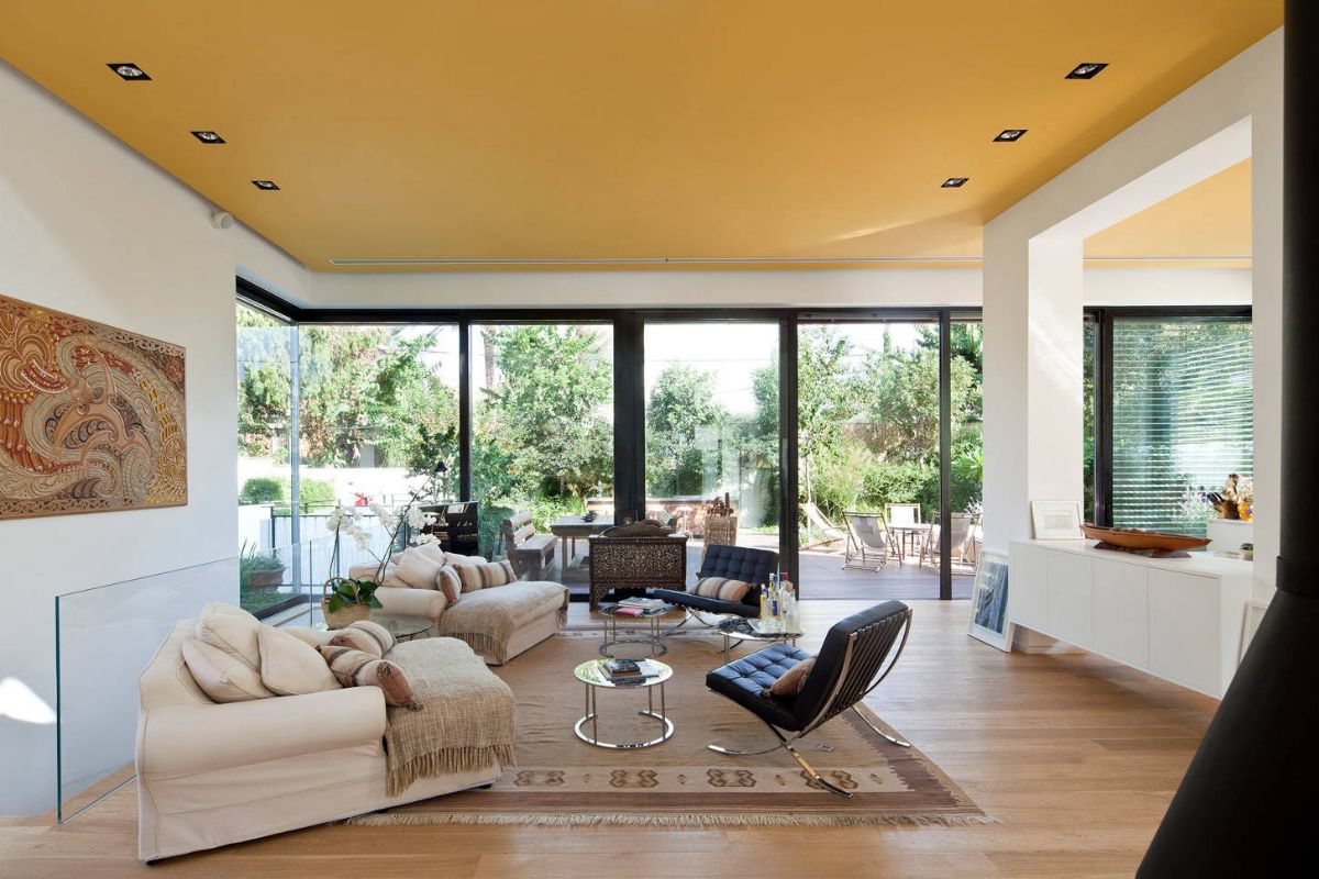 K&iacute;ch thước của đồ d&ugrave;ng nội thất đảm bảo vẻ đẹp c&acirc;n đối v&agrave; tự nhi&ecirc;n của ph&ograve;ng kh&aacute;ch biệt thự (Ảnh: Sưu tầm)