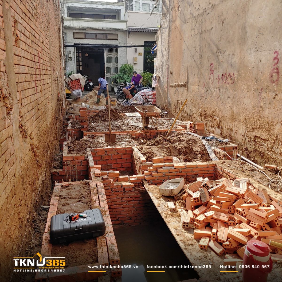 Hình ảnh thi công móng, bể phốt, đổ bê tông và xây tường tầng trệt