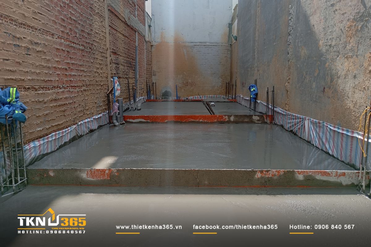 Hình ảnh thi công hạng mục đổ bê tông móng và bê tông sàn trệt