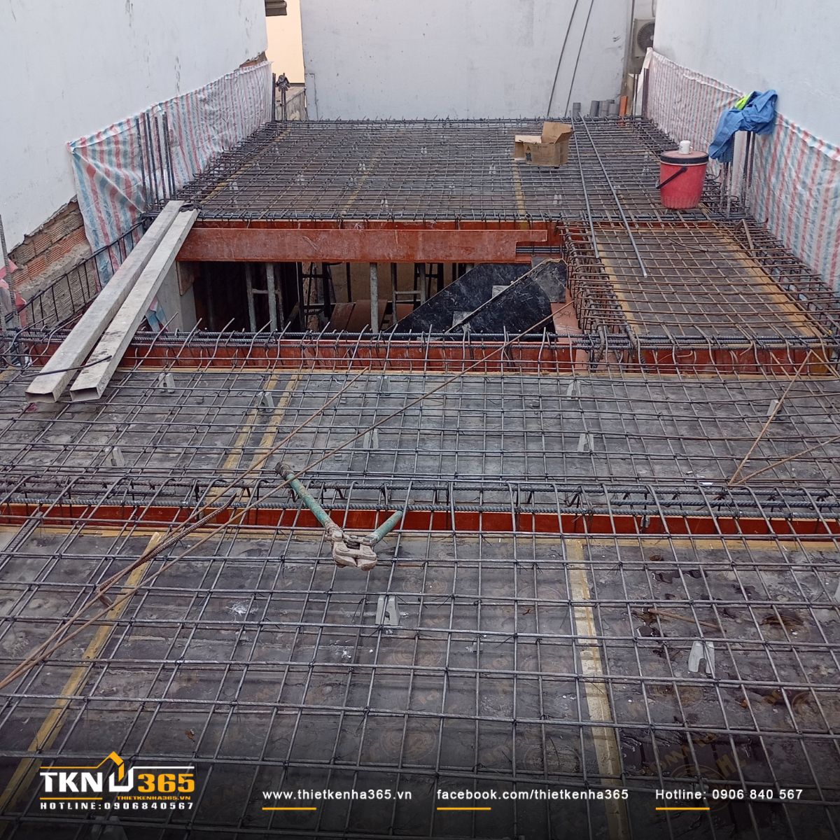 Hình ảnh thi công hạng mục đổ bê tông tầng 2