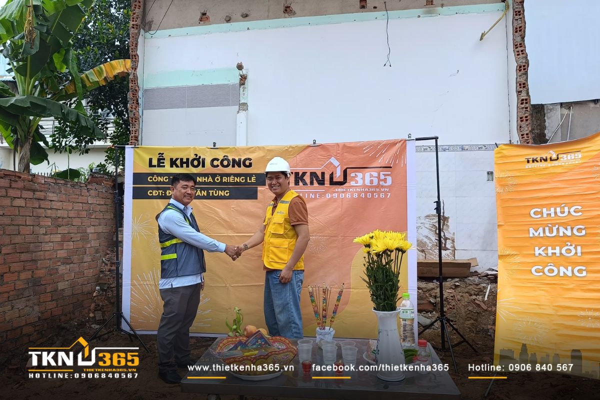 Lễ khởi công công trình nhà phố 3 tầng ở quận 9