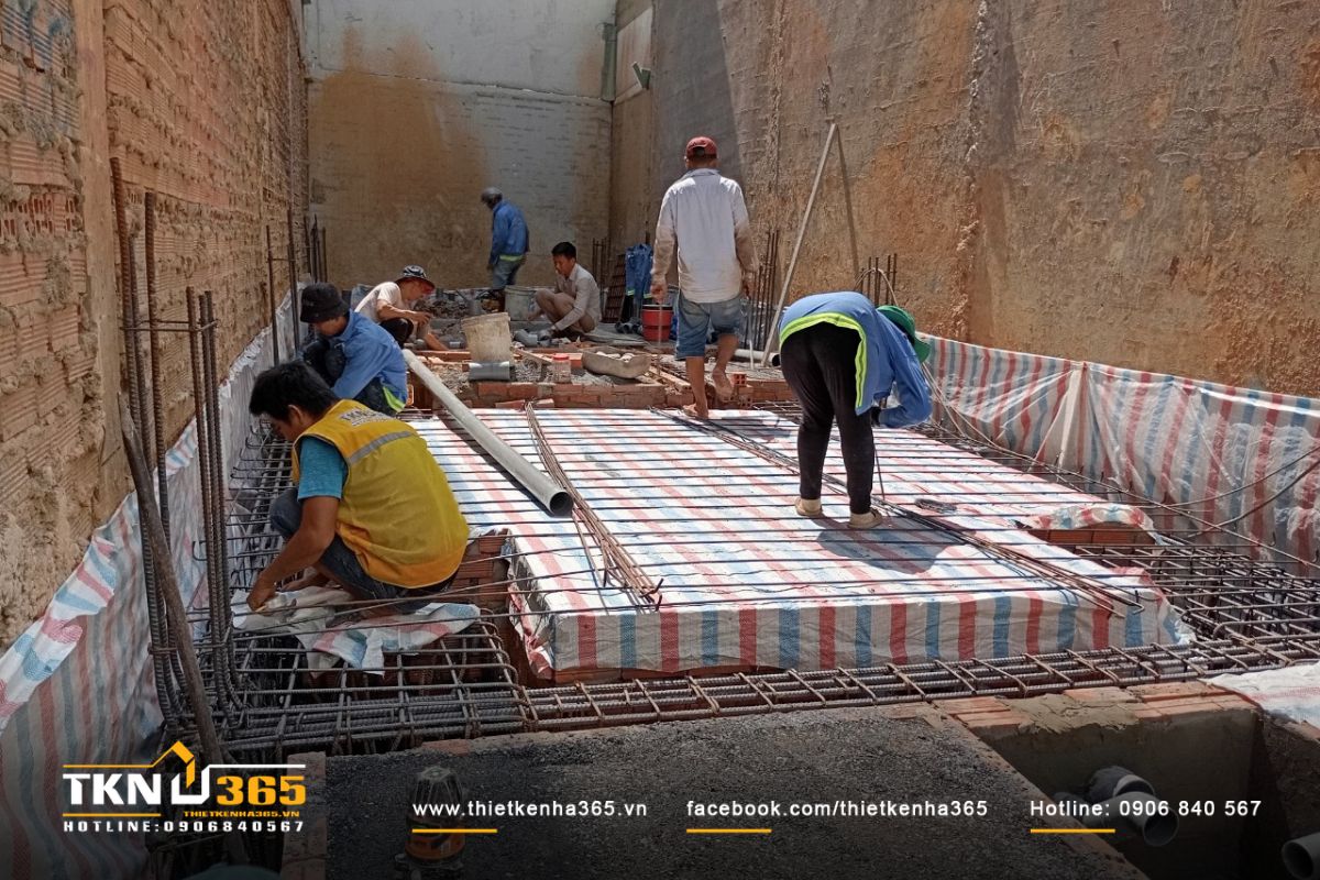 Hình ảnh thi công móng và bể phốt