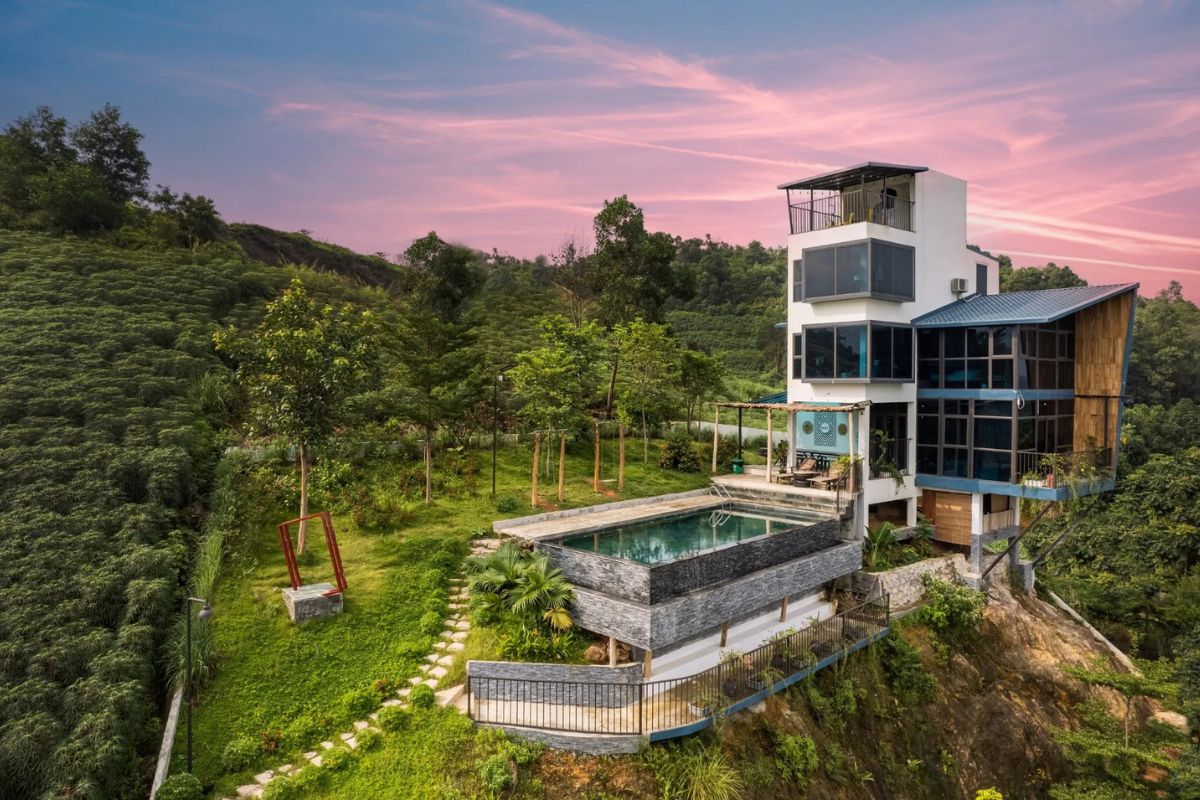 Biệt thự xanh thường gắn kết chặt chẽ với s&acirc;n vườn, hồ nước v&agrave; nhiều loại c&acirc;y cối kh&aacute;c nhau (Ảnh: Sưu tầm)