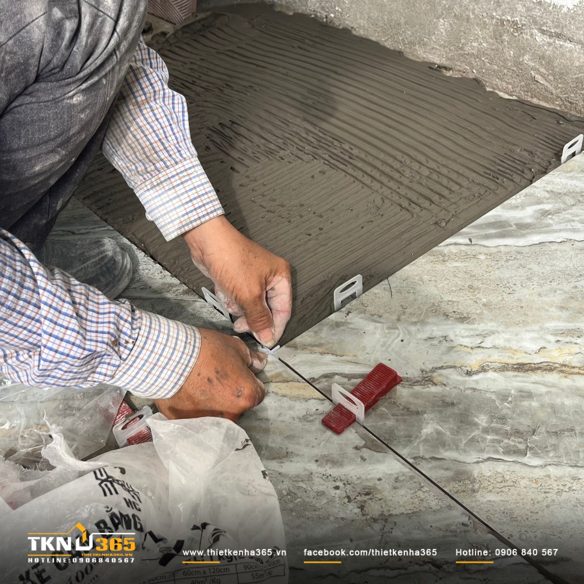 H&igrave;nh ảnh ốp gạch s&agrave;n nh&agrave; phố 1 trệt 2 lầu 1 s&acirc;n thượng M&rsquo;S House