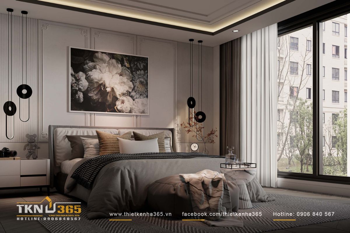 Ánh sáng tự nhiên đi qua hệ cửa kính lớn kết hợp rèm mỏng, giúp không gian luôn dịu nhẹ và dễ chịu trong mọi thời điểm