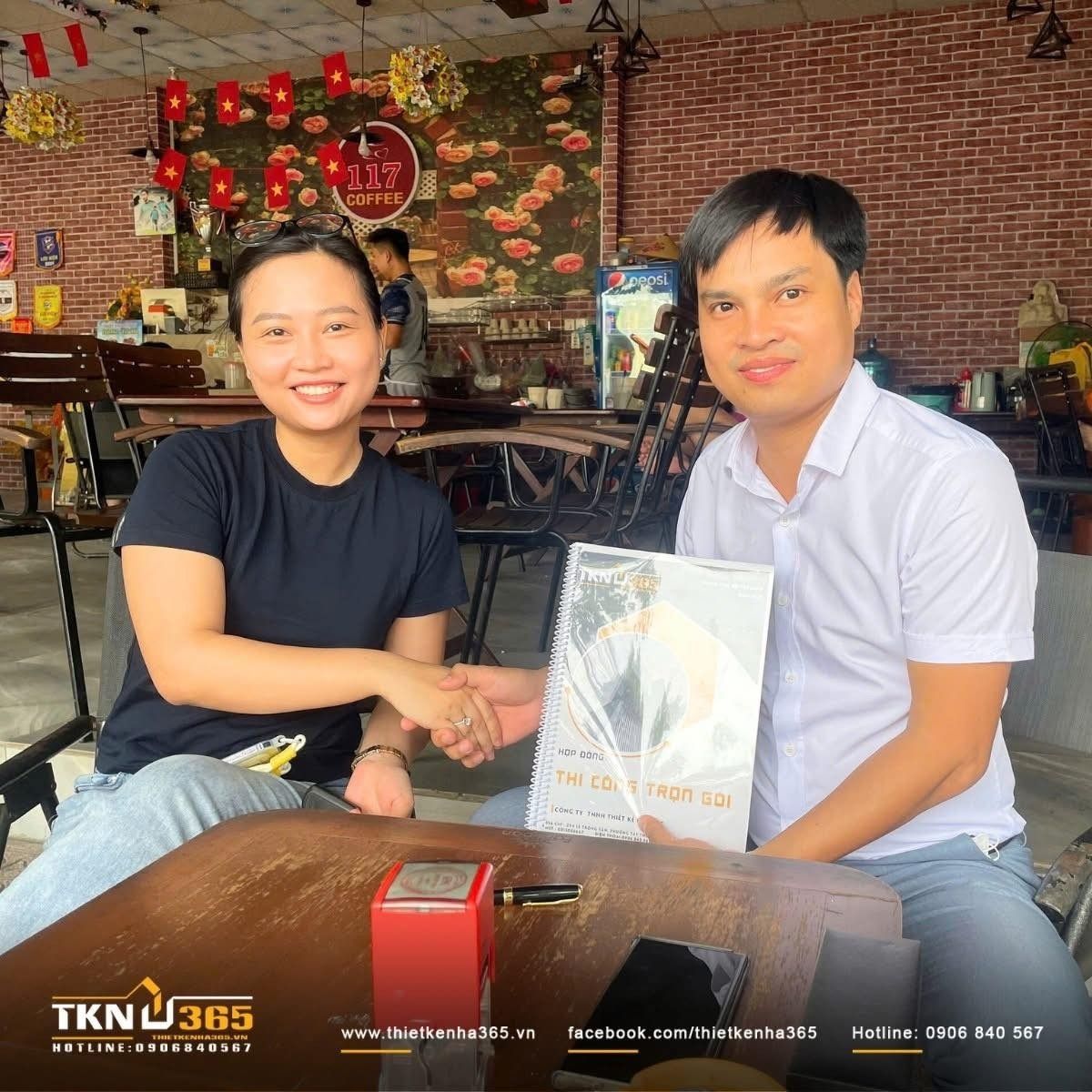 Gia chủ lựa chọn dịch vụ x&acirc;y nh&agrave; trọn g&oacute;i uy t&iacute;n tại TPHCM của Thiết Kế Nh&agrave; 365 ho&agrave;n to&agrave;n y&ecirc;n t&acirc;m khi giao to&agrave;n bộ c&ocirc;ng việc cho một đơn vị thi c&ocirc;ng