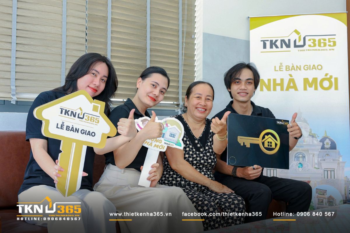 Thiết Kế Nh&agrave; 365 l&agrave; đơn vị c&oacute; nhiều kinh nghiệm trong thiết kế - thi c&ocirc;ng nh&agrave; phố, gi&uacute;p gia chủ kiểm so&aacute;t tốt chi ph&iacute; x&acirc;y nh&agrave; 1 trệt 2 lầu 5x16m