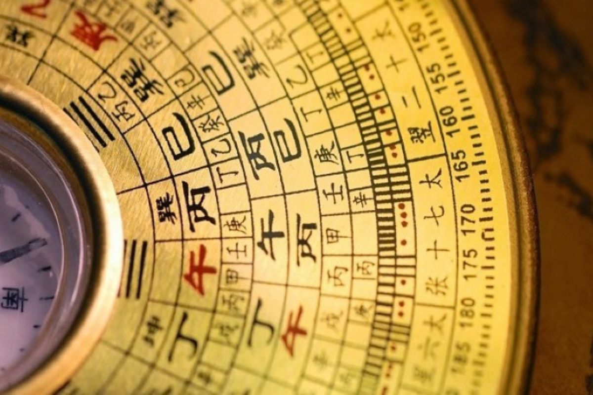 Xem tuổi đẹp làm nhà 2026 qua Tam Tai, Kim Lâu (dư 1,3,6,8 khi chia 9), Hoang Ốc (tránh Địa Sát, Thọ Tử) (Ảnh: Sưu tầm)