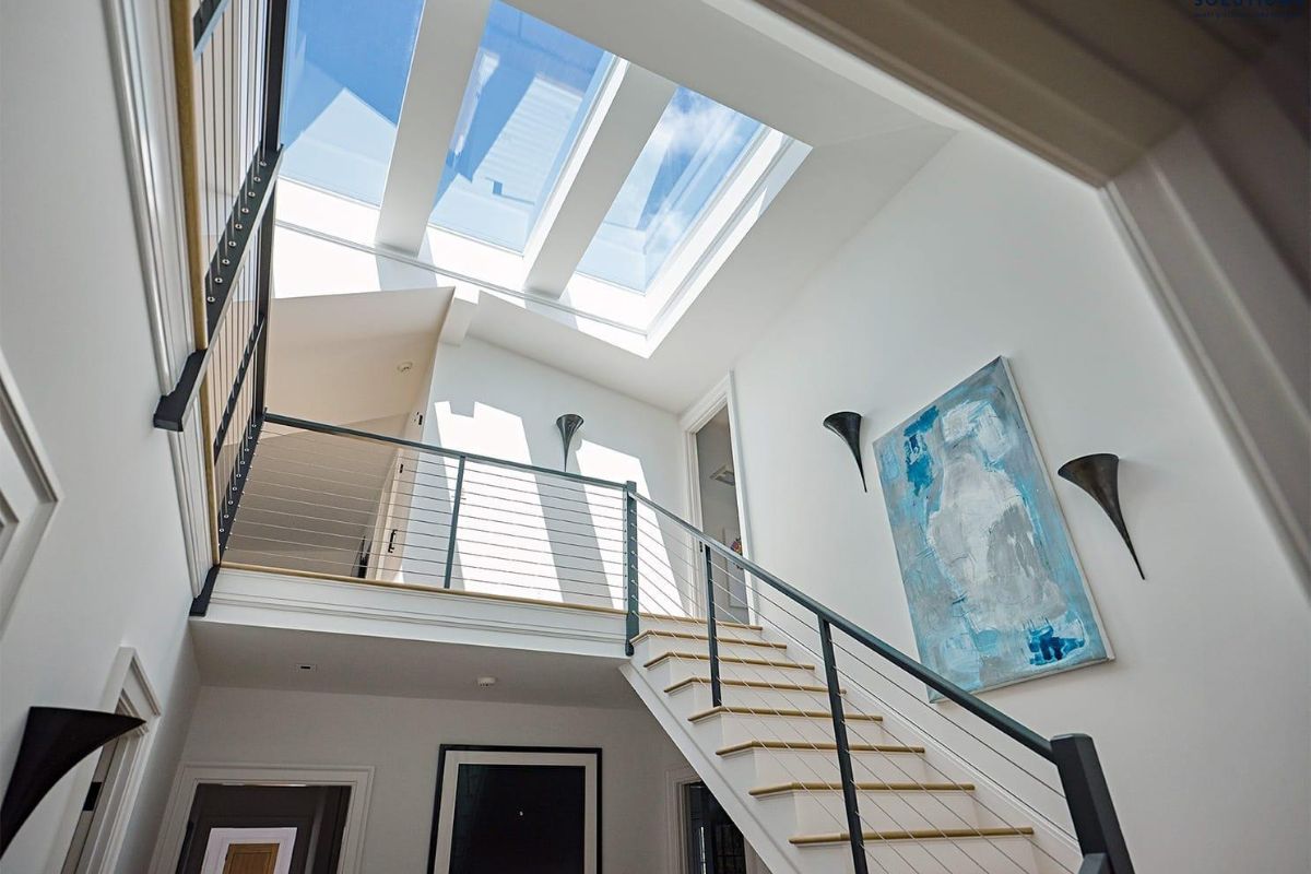 Giếng trời xử lý đúng kỹ thuật sẽ hạn chế tích nhiệt, thúc đẩy thông gió tự nhiên tốt (Ảnh: Sưu tầm)